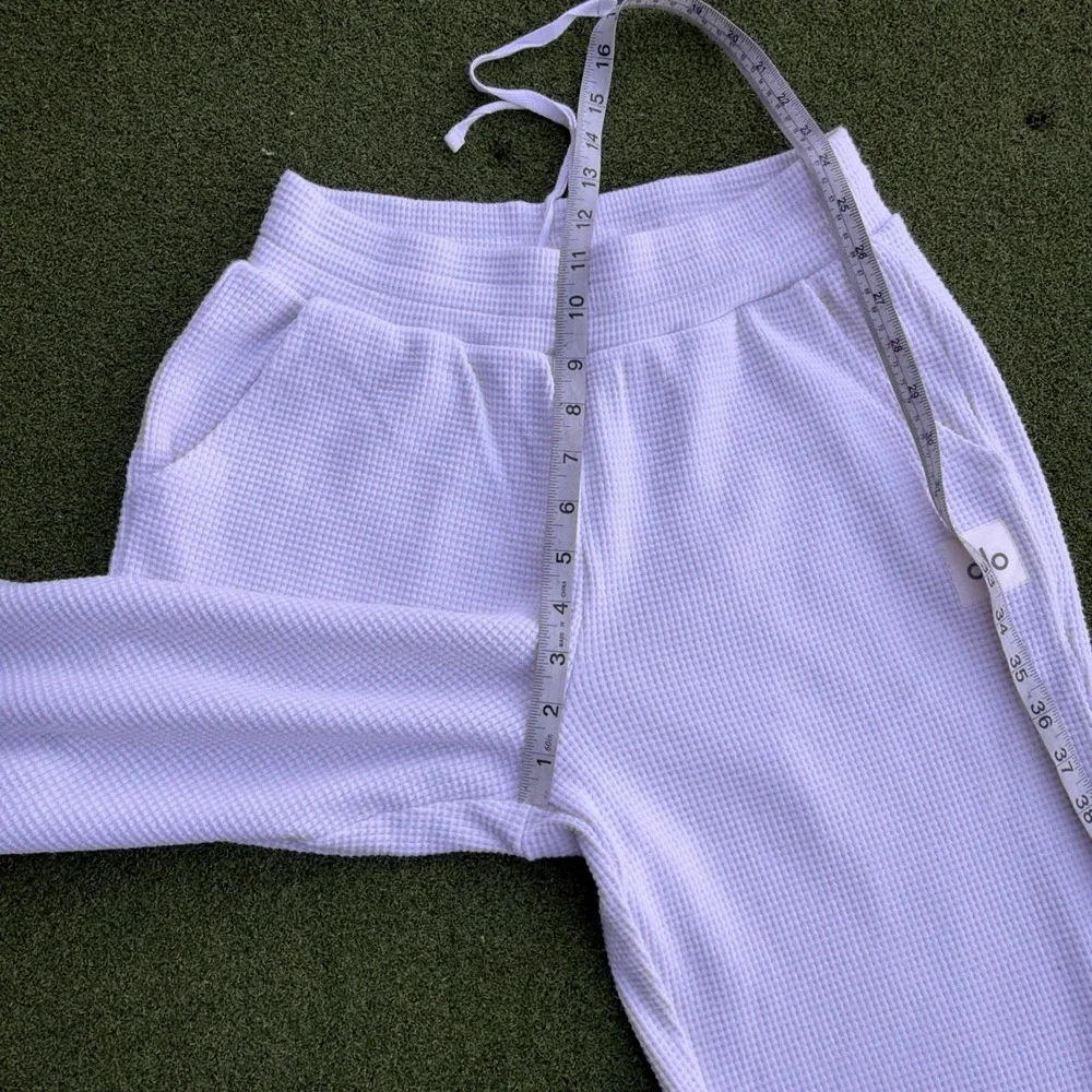 ALO Yoga washed worn